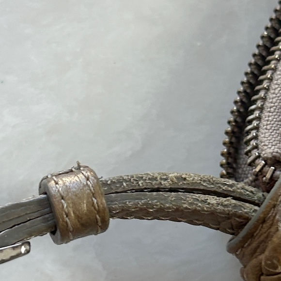 Brighton Crossbody Organizer Handbag - Picture 15 of 16